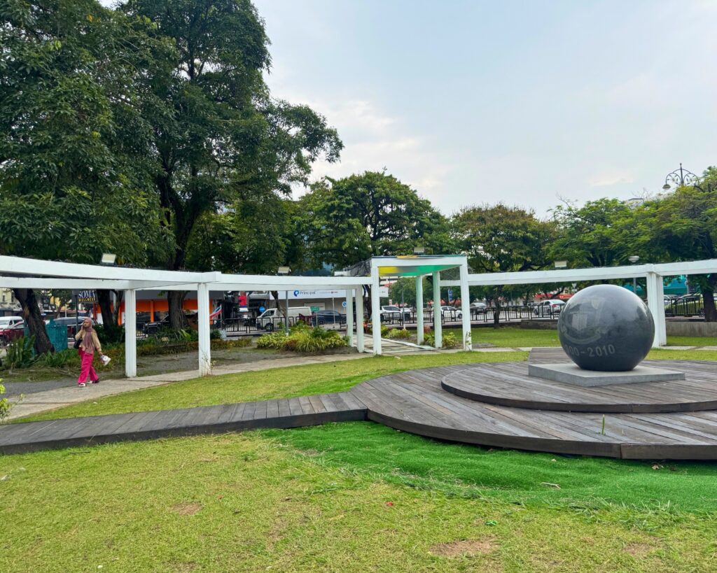 Guided City Walking Historical Tour KK